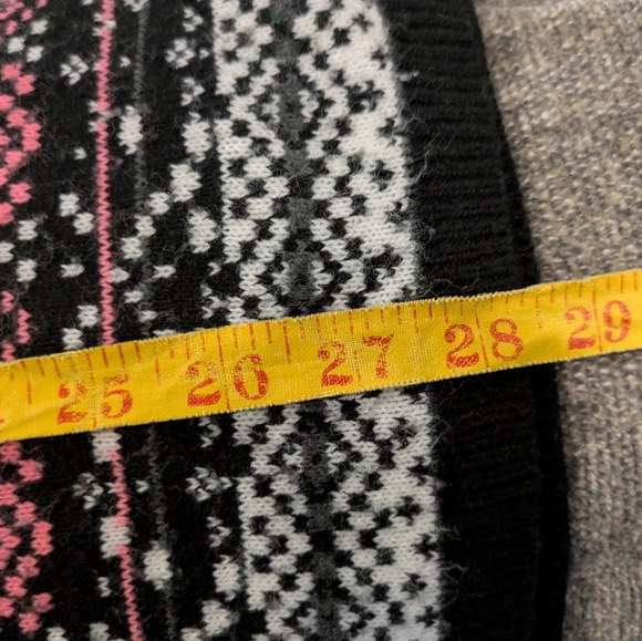 Torrid Black and Pink Patterned Cardigan - Picture 11 of 12